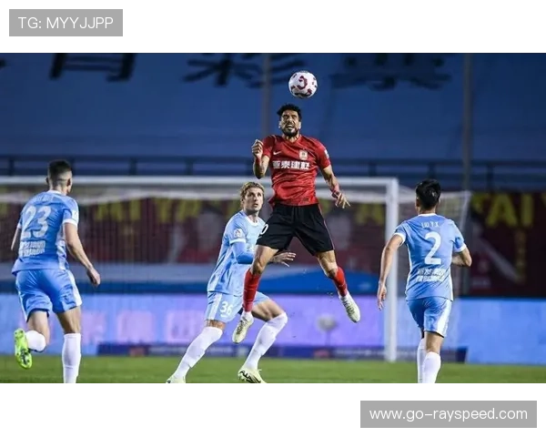 泰山对阵亚泰,对方门将失误成比赛转折点 泰山对阵亚泰,对方门将失误成比赛转折点